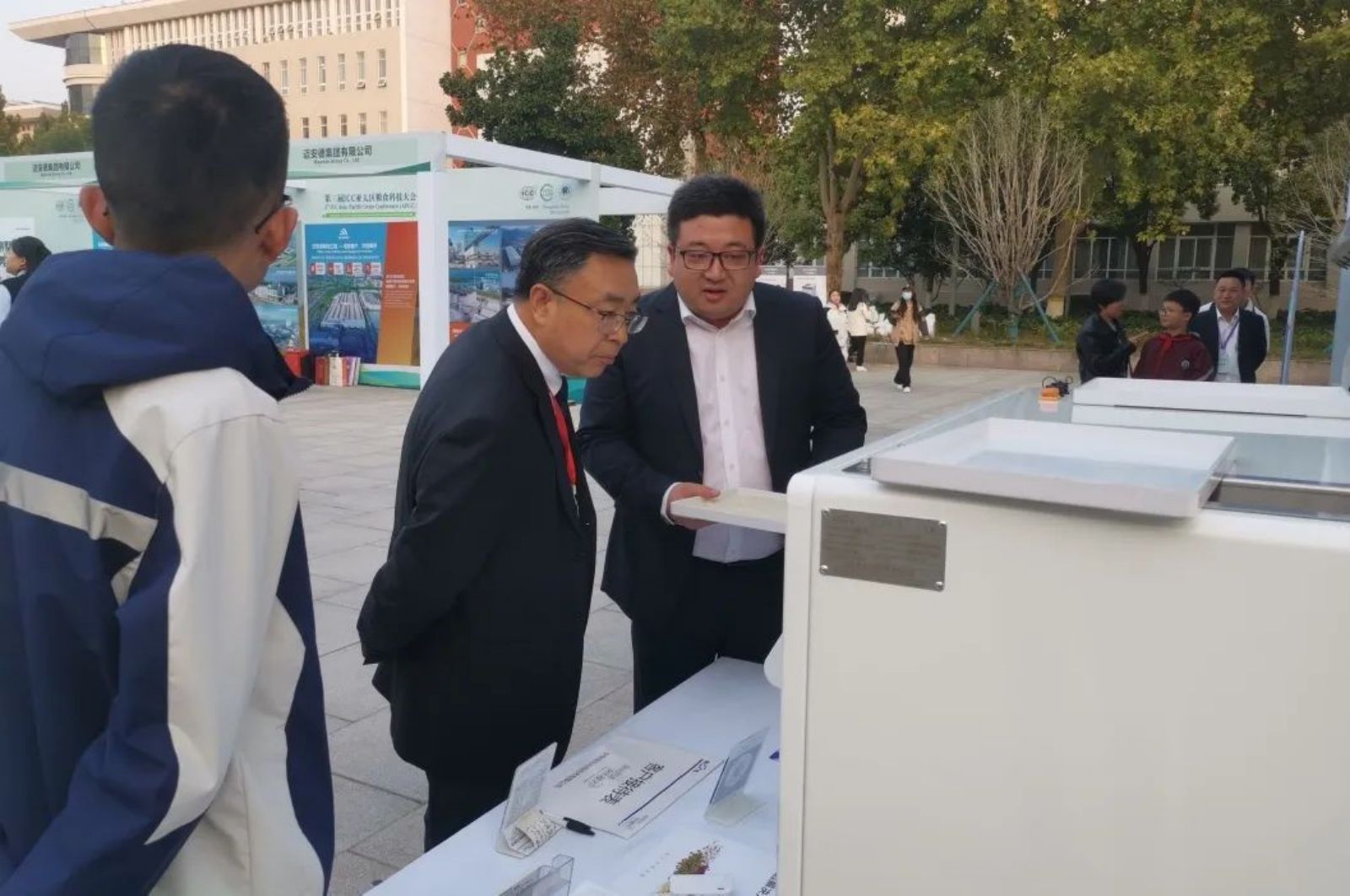 东升国际-「品质引领发展,专一成就将来」