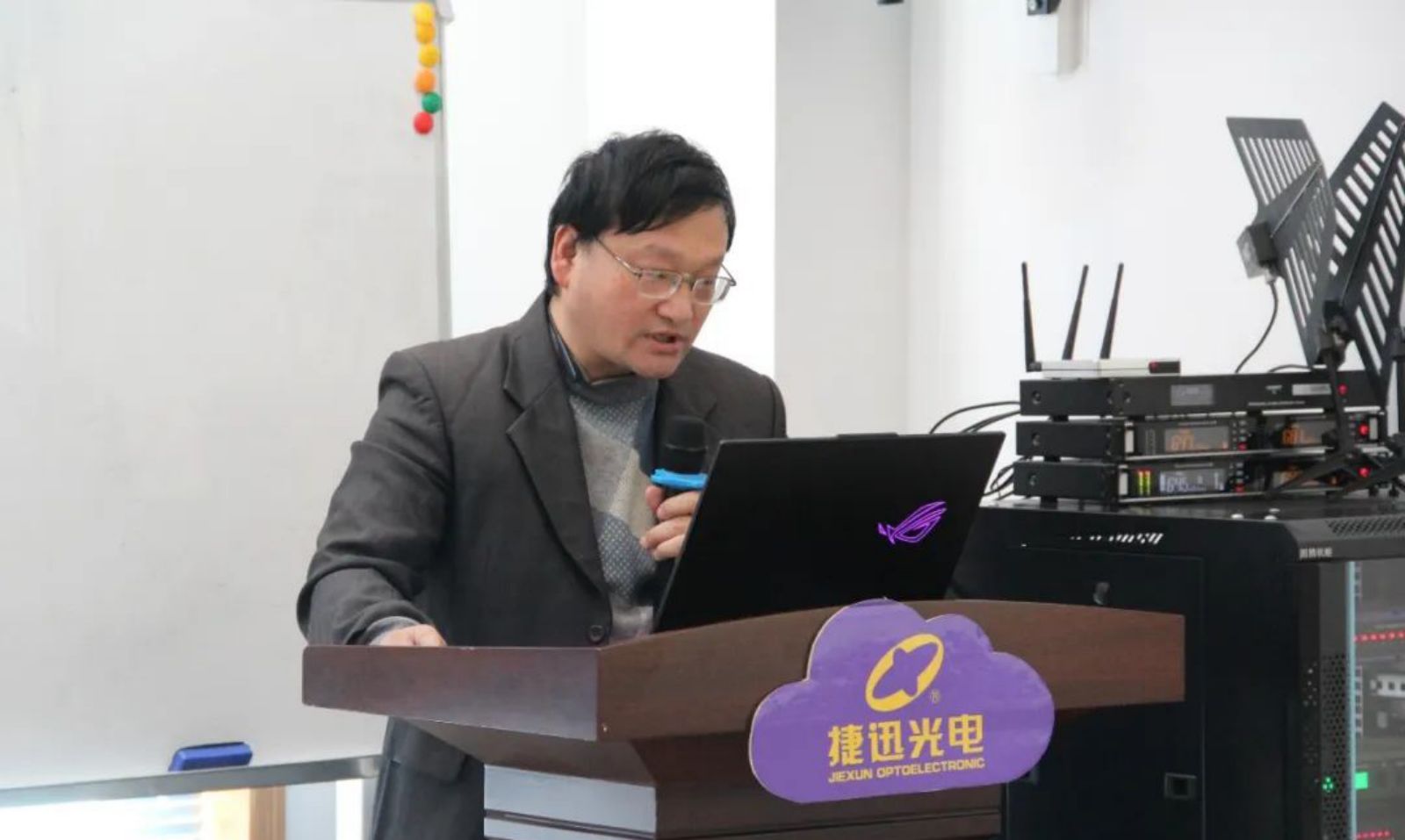 东升国际-「品质引领发展,专一成就将来」