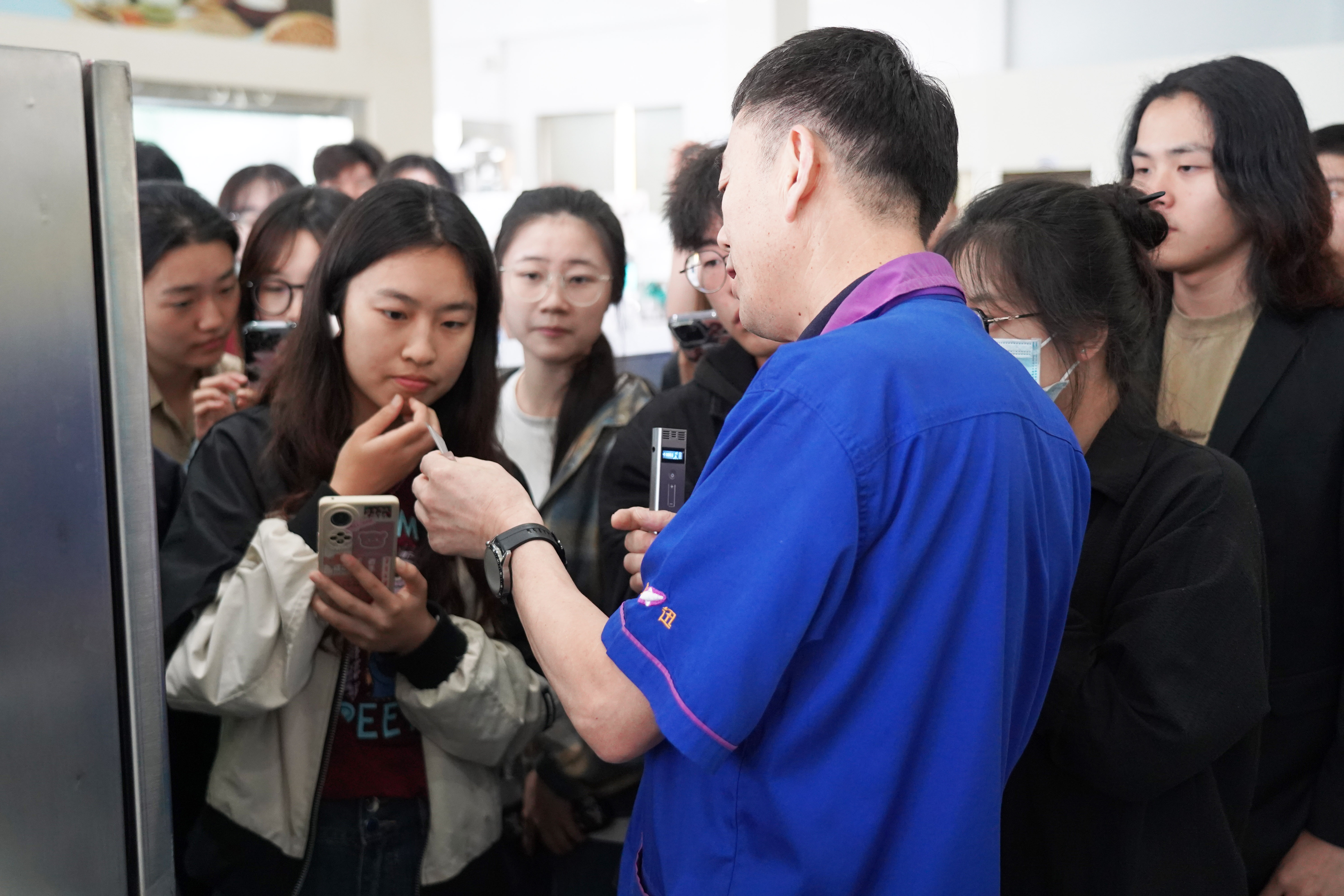 东升国际-「品质引领发展,专一成就将来」